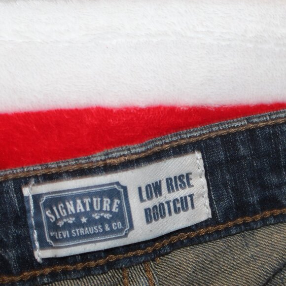 Levi's signature jeans women's low rise boot cut size 10 - Picture 4 of 9